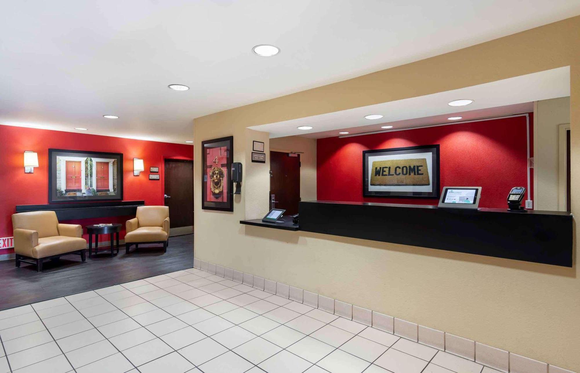 Suburban Studios Columbus Bradley Park Eksteriør billede