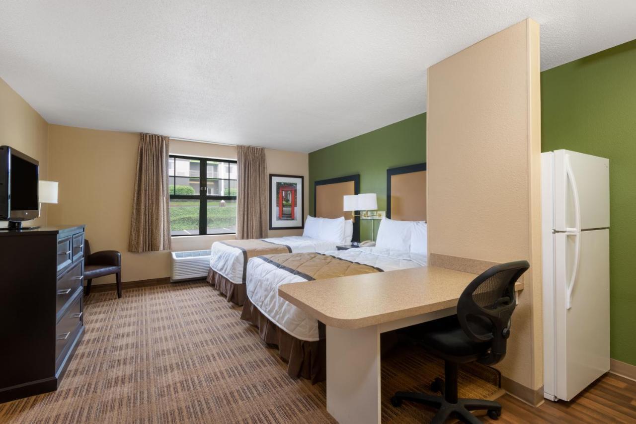 Suburban Studios Columbus Bradley Park Eksteriør billede