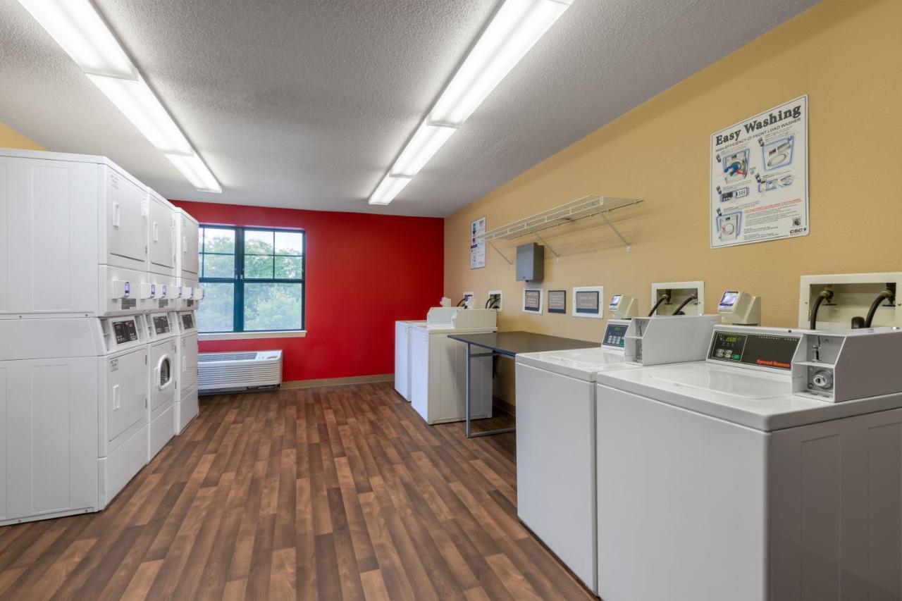 Suburban Studios Columbus Bradley Park Eksteriør billede